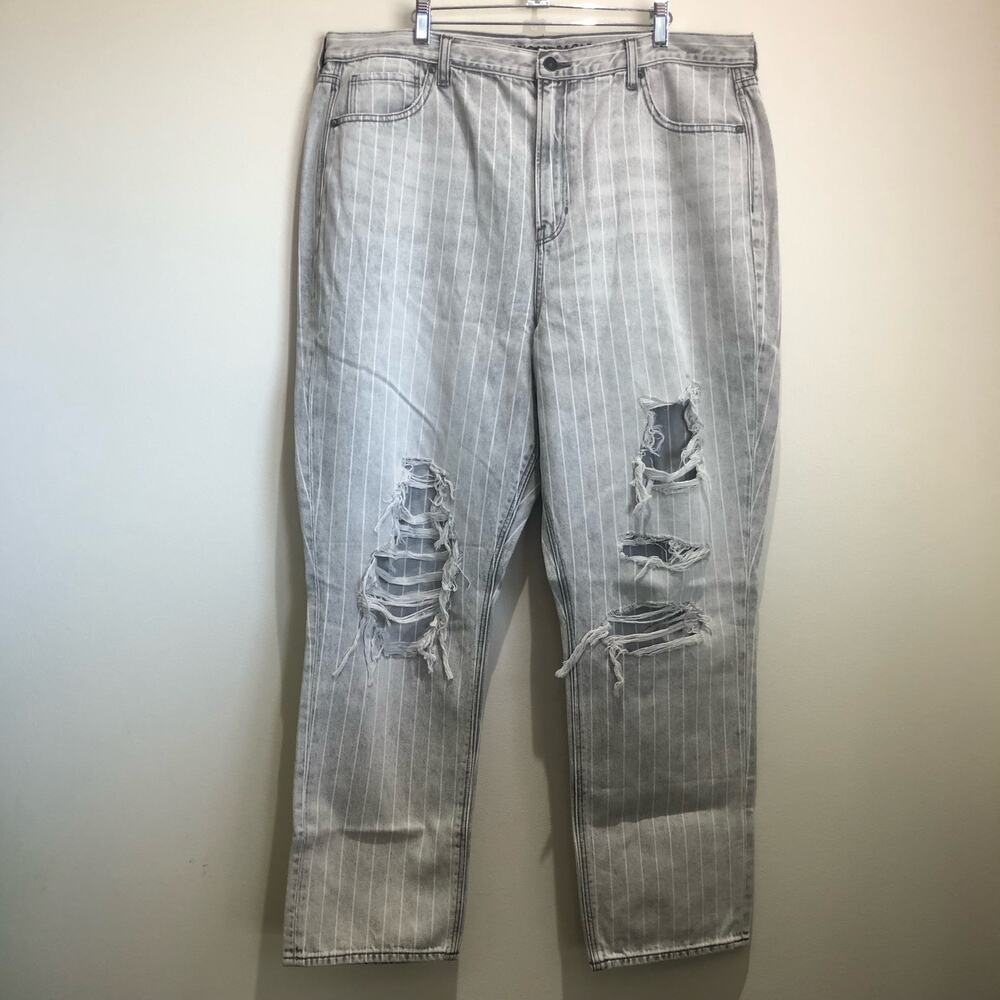 American Eagle Jeans Women's 20 Long Mom Long Gray Striped Distressed